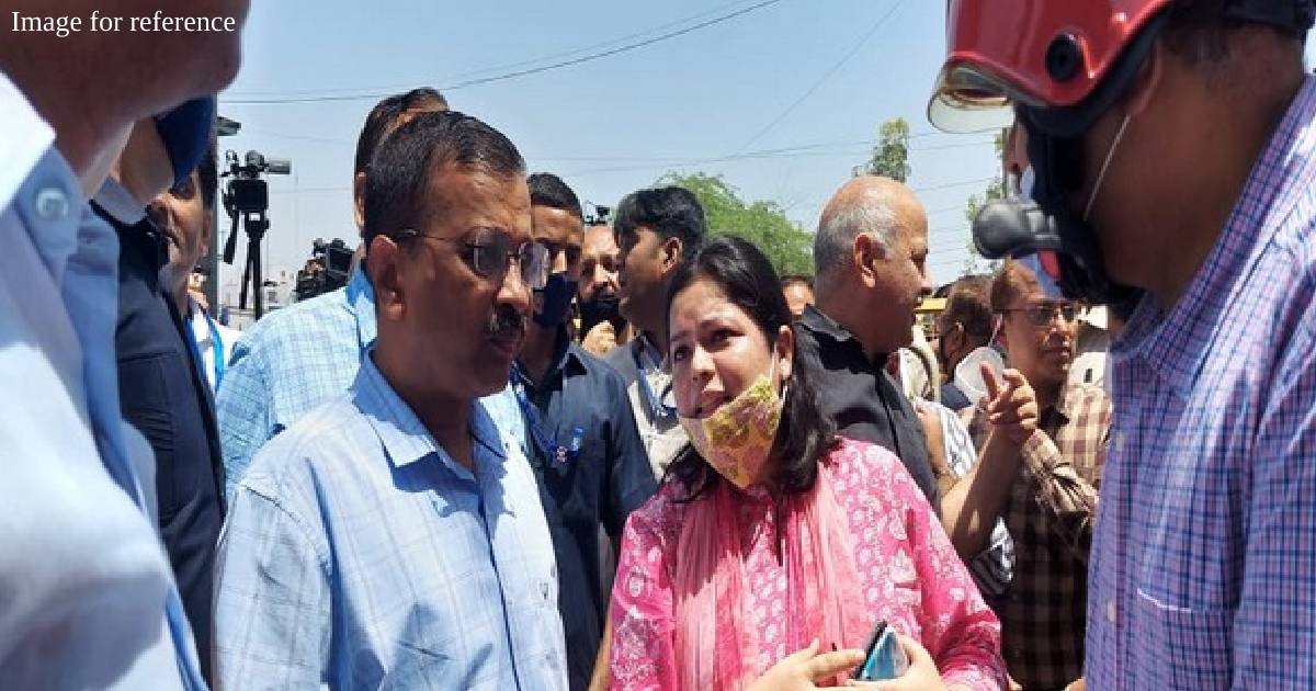 CM Kejriwal visits Mundka blaze site, orders magisterial enquiry